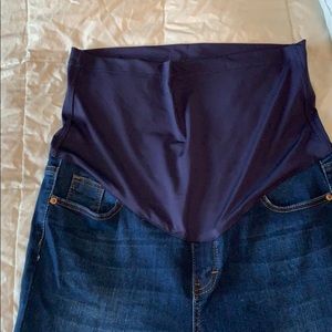 Dark wash stretch maternity ankle jeans